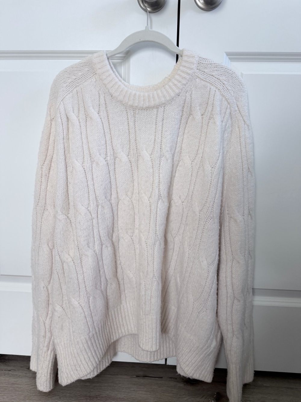 Abercrombie & Fitch Cream Cable-Knit Crewneck Sweater